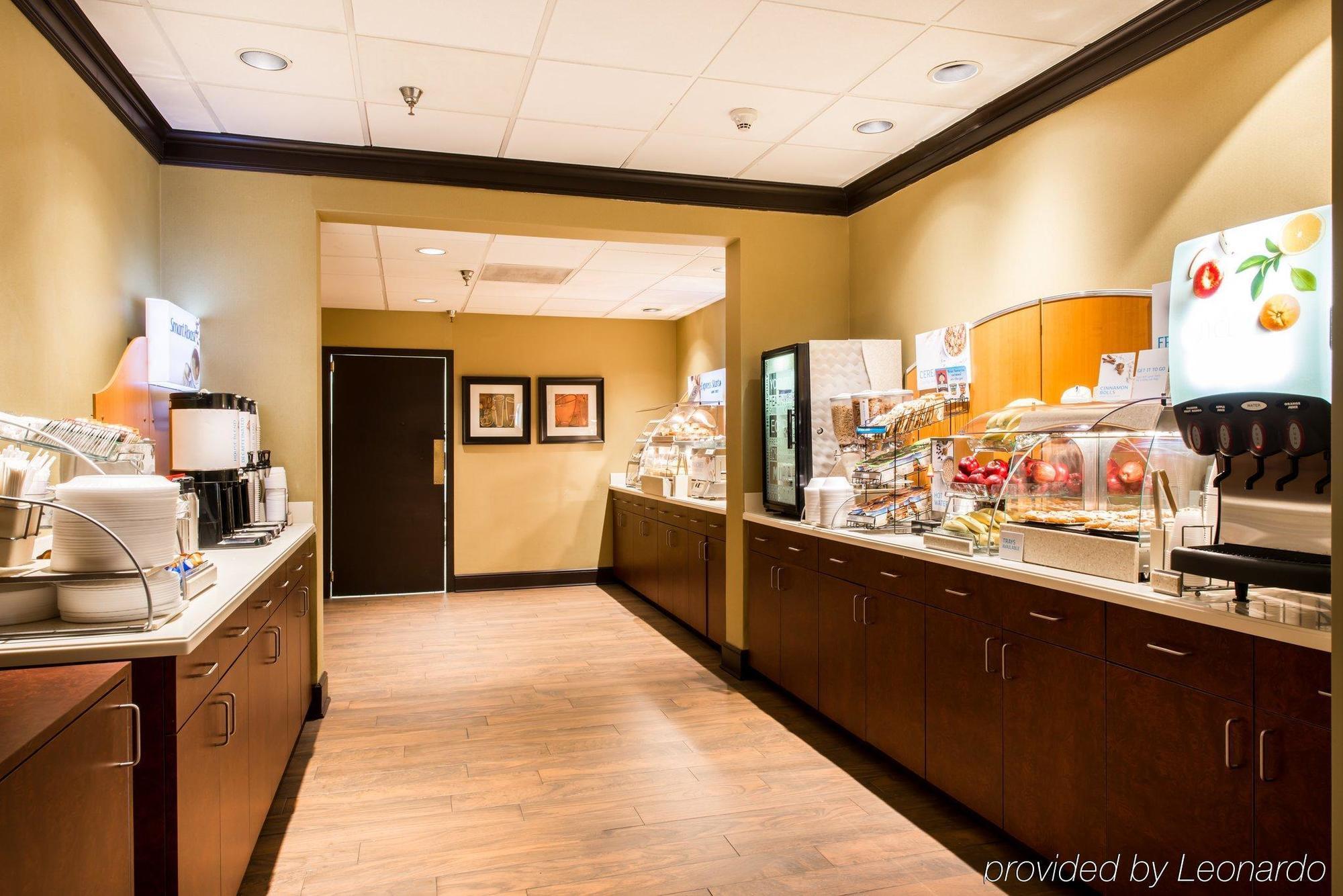 Holiday Inn Express Atlanta Airport-College Park By Ihg מראה חיצוני תמונה