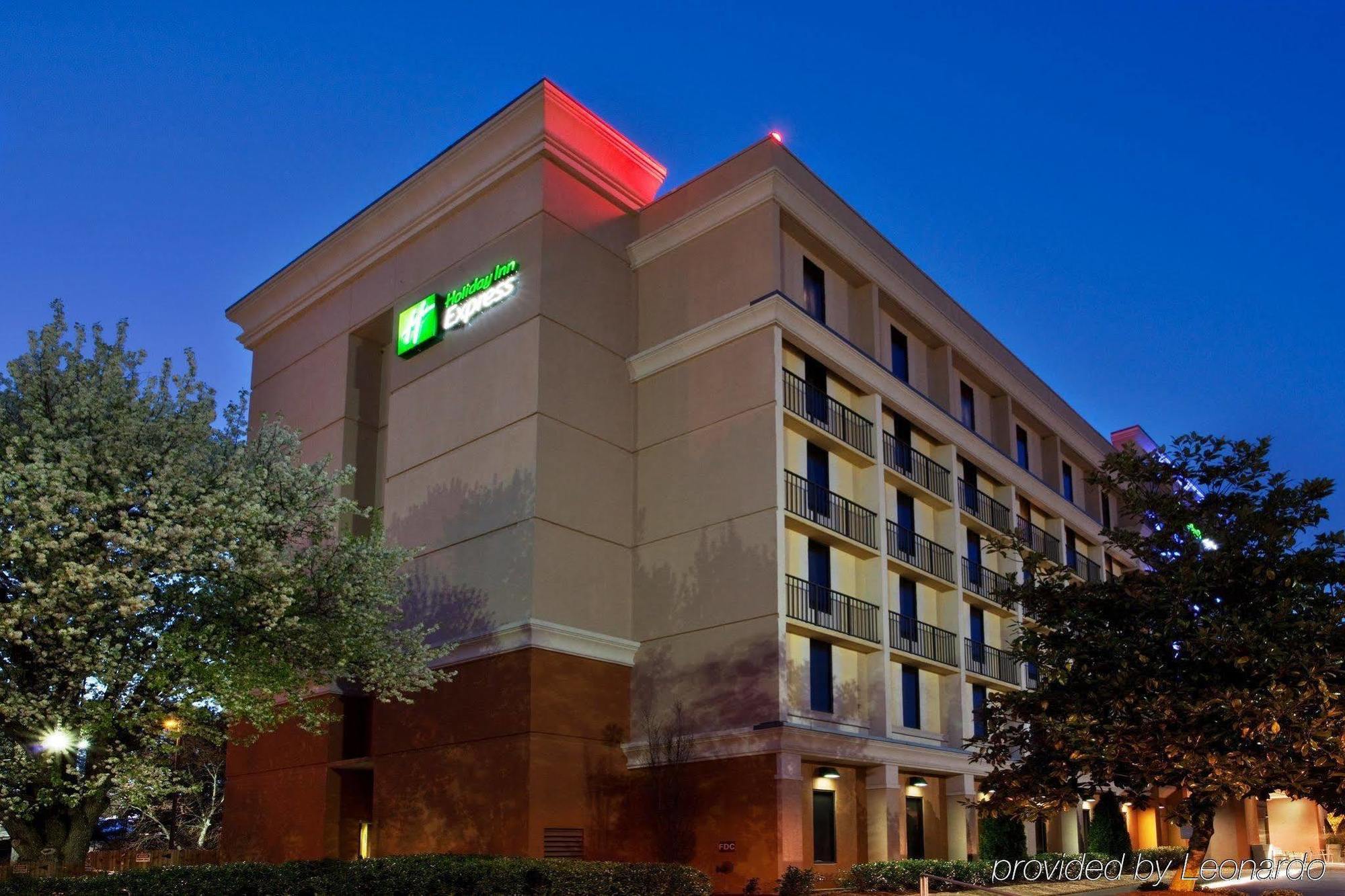 Holiday Inn Express Atlanta Airport-College Park By Ihg מראה חיצוני תמונה